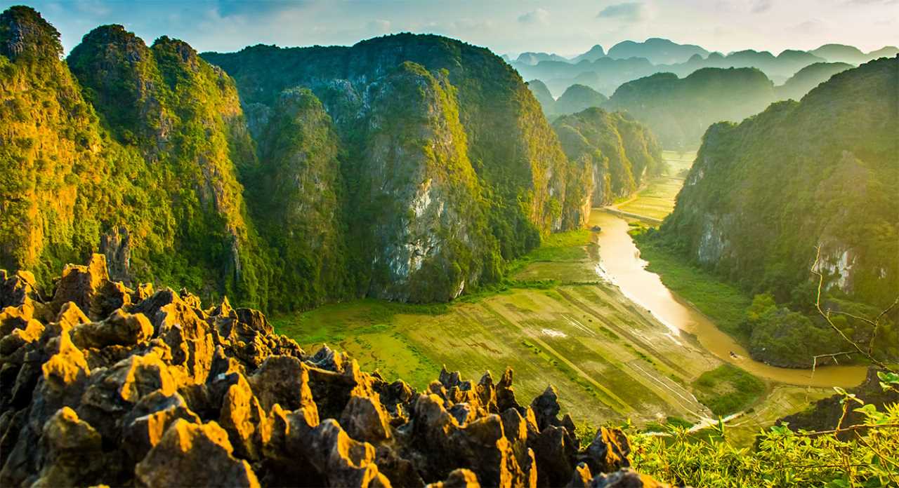 Bai Dinh - Trang An - Mua Cave Day Tour