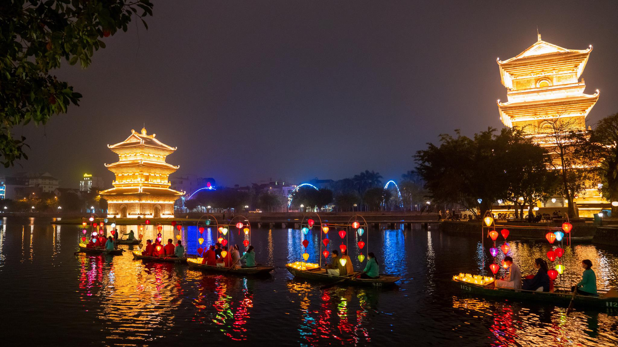 Hoa Lu Ninh Binh