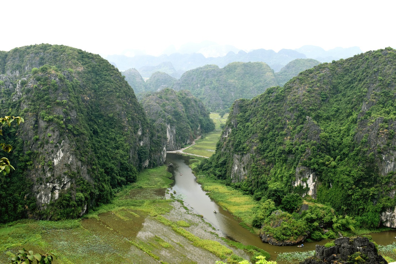 Hoa Lu - Tam Coc - Mua Cave