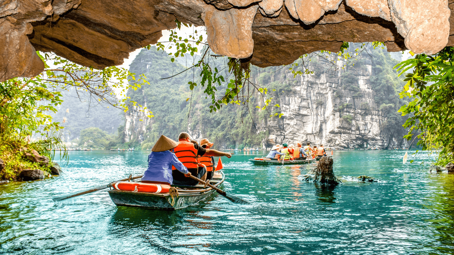 Hoa Lu - Tam Coc