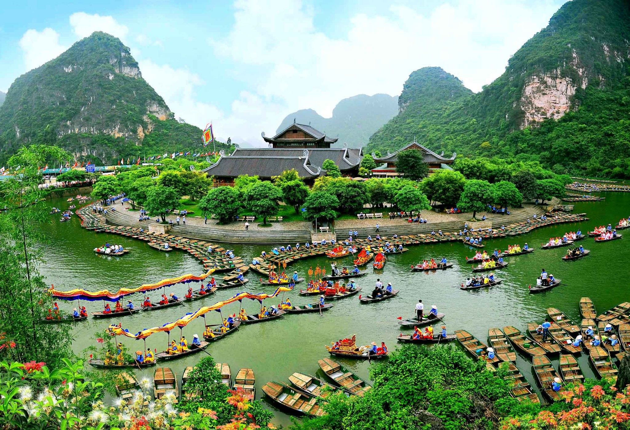 Introducing the Luxury Ninh Binh 1-Day Tour