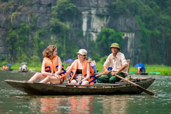 Hoa Lu – Mua Cave – Tam Coc