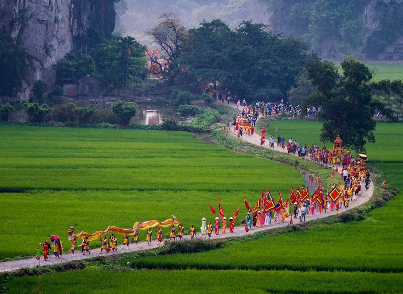 festivals-in-ninh-binh-4