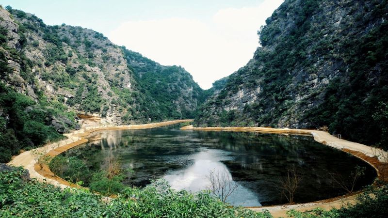 biking-through-ninh-binh-15