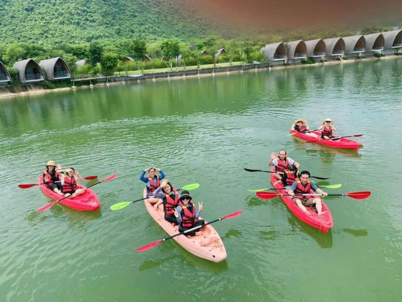 kayaking-in-ninh-binh-5